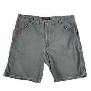 Riggs Workwear by Wrangler Ripstop Fabric Cargo‎ Shorts Size 44 - 10" inseam